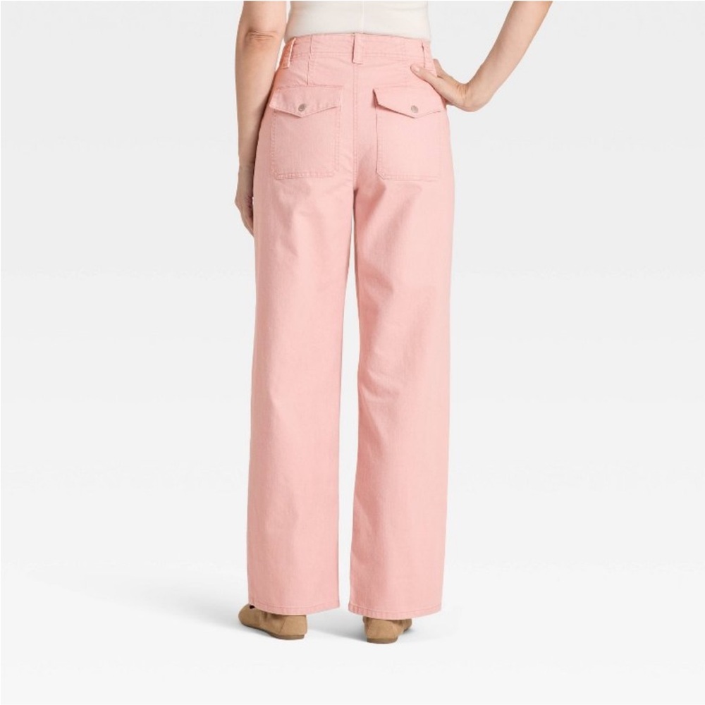 Women's Mid-Rise Straight Leg Cargo
Pants - Universal Thread™ Pink new 🆕 - Picture 2 of 5